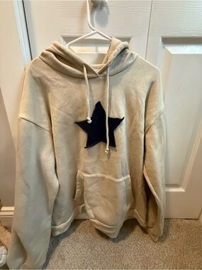 Tilly's Cream Hoodie with Navy Star